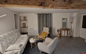Appartement Cosy Et Confortable